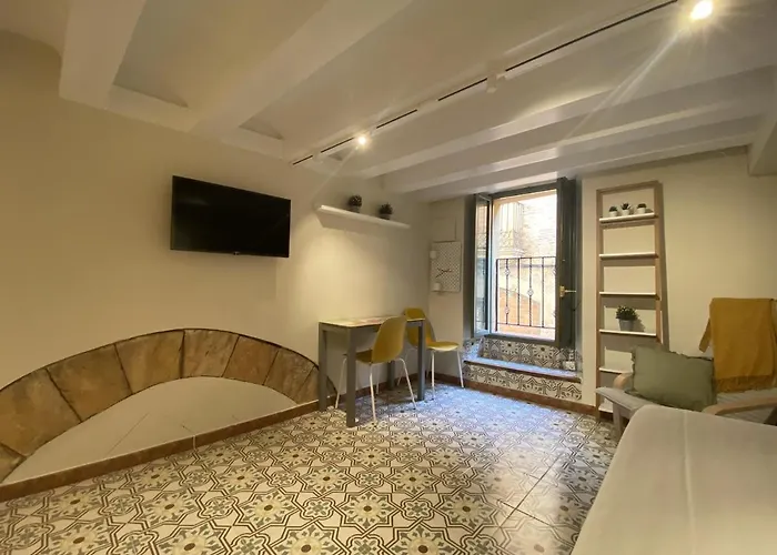 Tarracohomes, Th143 Old Town