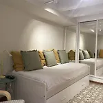Tarracohomes, Th143 Old Town Appartement